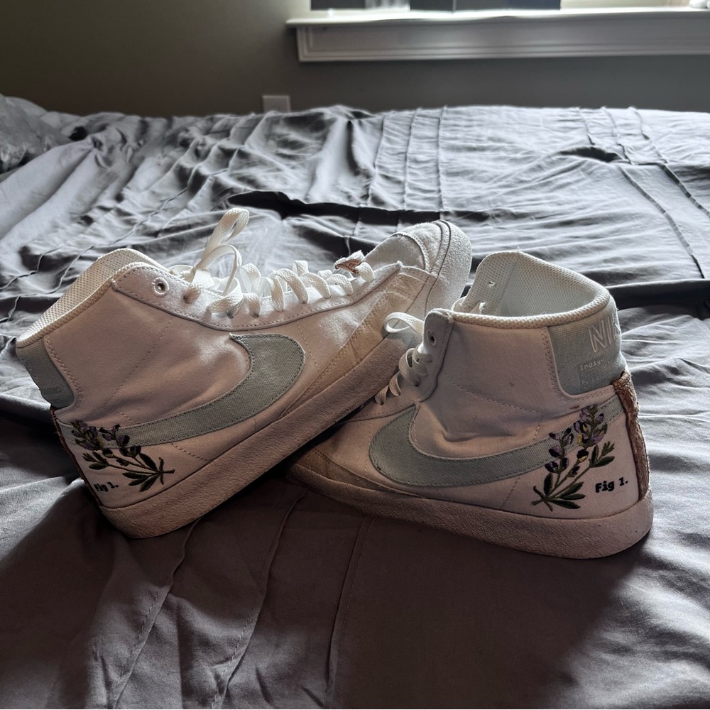 Nike Pomegranate Blazers
